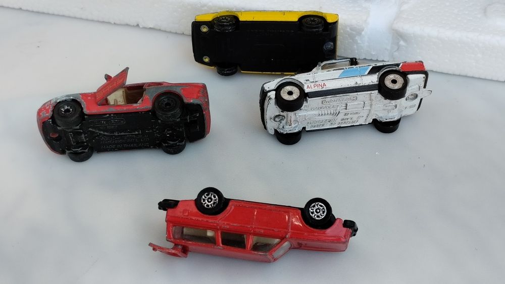 Souvenir Carros Majorette/ outros