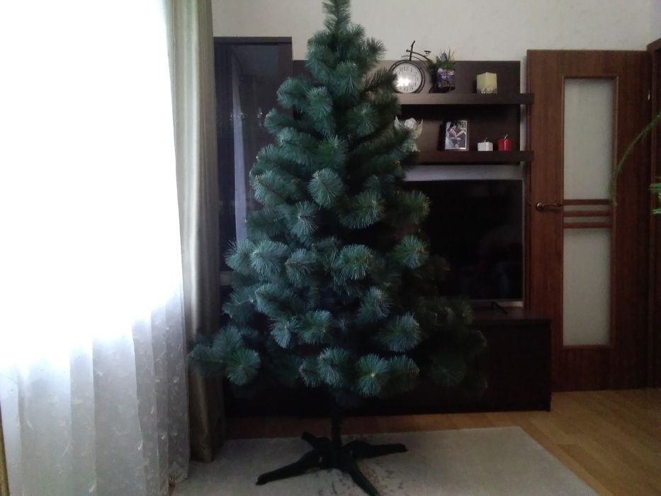 Сосна штучна 2.3 м.