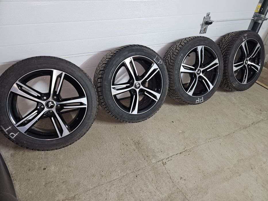 Cupra Formentor koła zimowe 245/45/18 jak nowe!