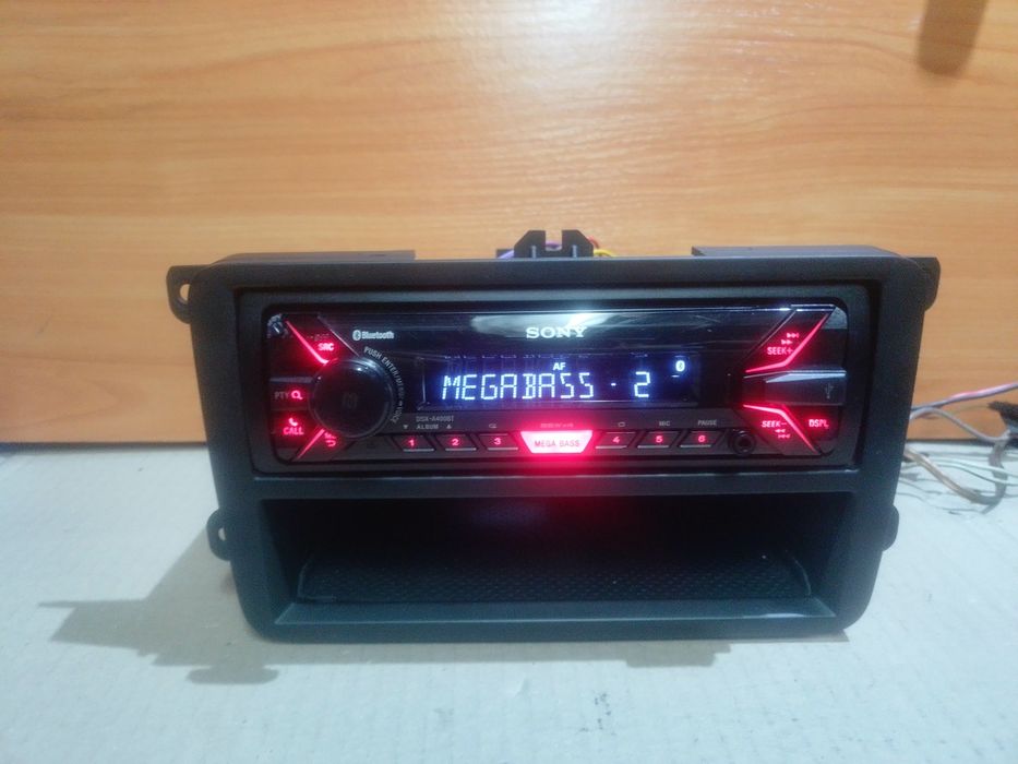 Автомагнітола SONY DSX-A400BT Bluetooth, USB, AUX