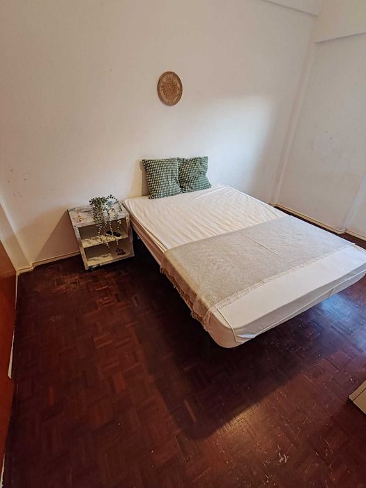 Quarto de casal - Benfica a 5min do C. Colombo