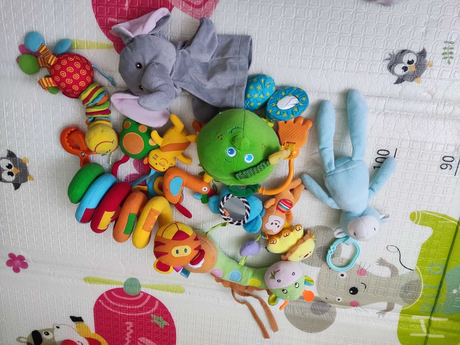 Іграшки  для найменших