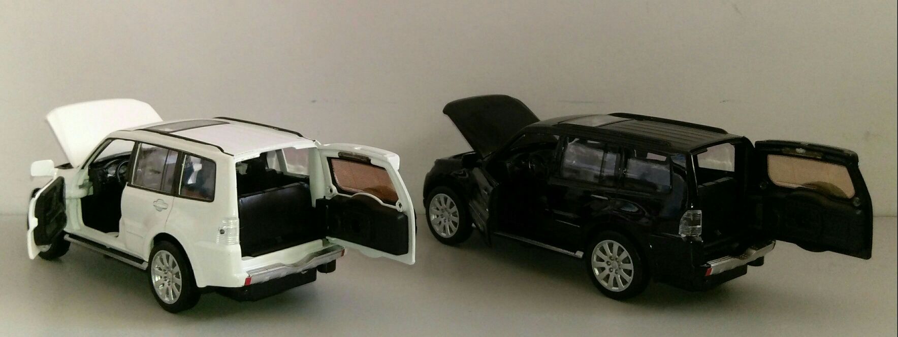 Mitsubishi Pajero 4WD Turbo модель "Автопром" 1:33. Металлическая звук