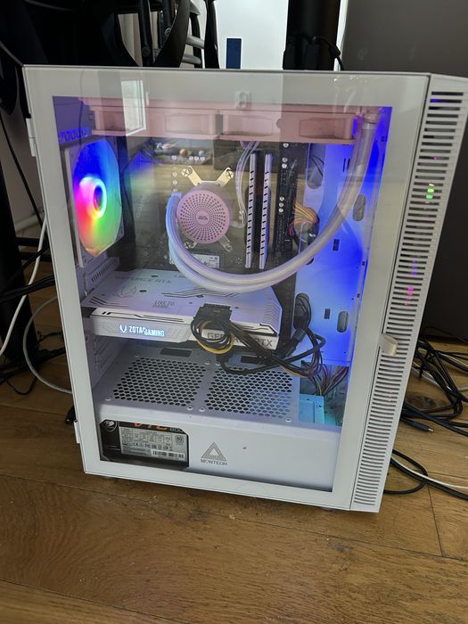 Komputer Ryzen 5 4500/32 GB/RTX 3070/1 TB