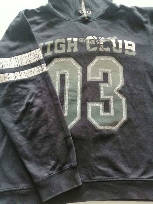 Sweatshirt preta rapaz