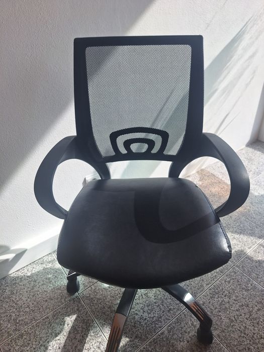 Cadeira Preta Secretária