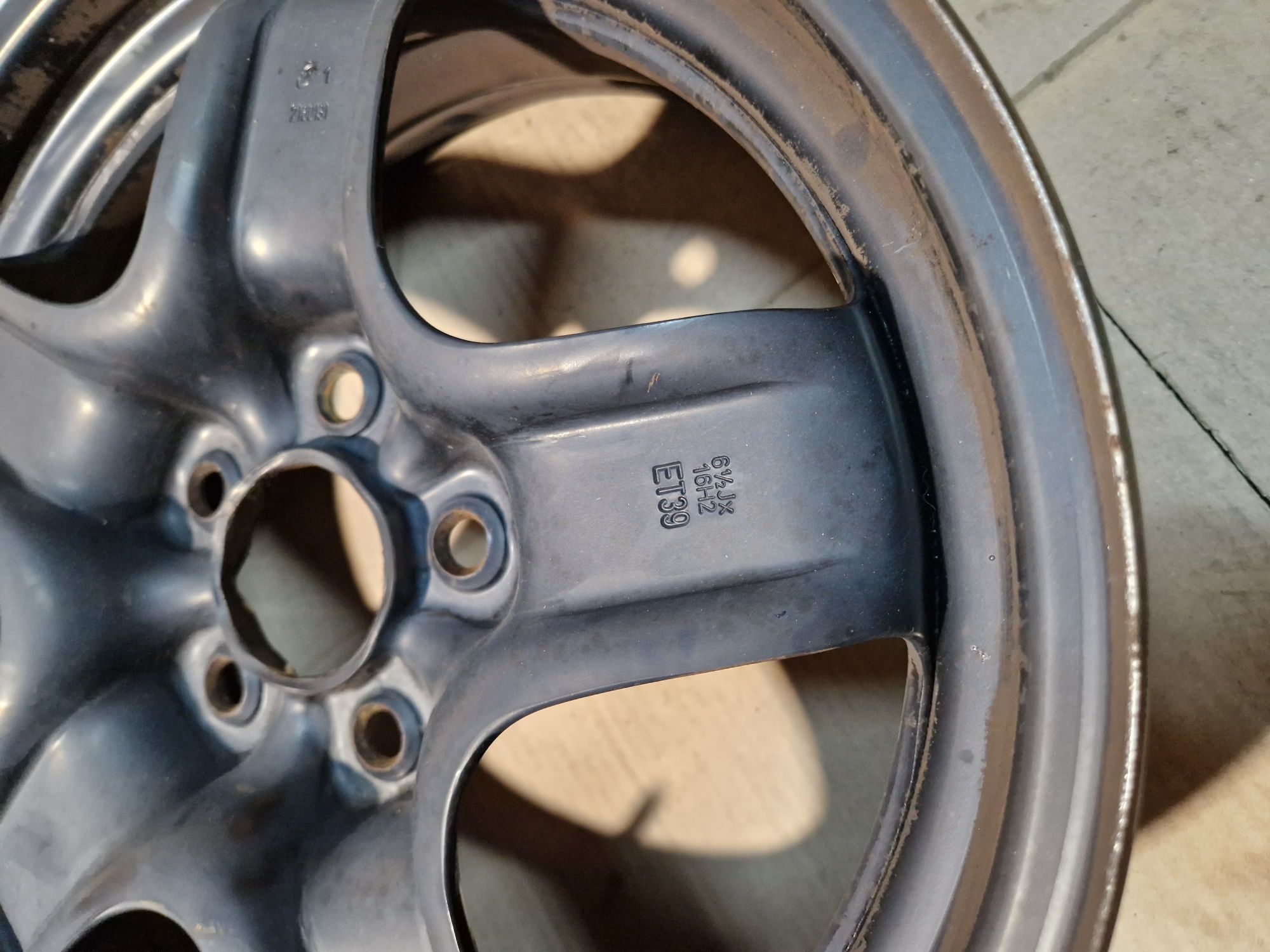 Felgi strukturalne 16" 5x110 Opel Zafira Astra komplet