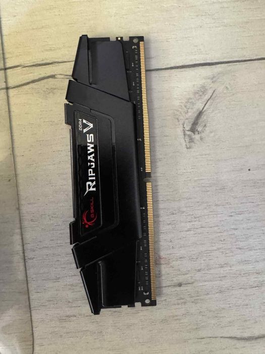 Procesor i7-11700kf kości ram 2x16gb  płyta główna z590 Gigabyte Aorus