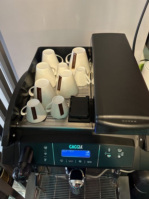 Włoski ekspres Gastronomiczny Gaggia Pół Automatyczny
