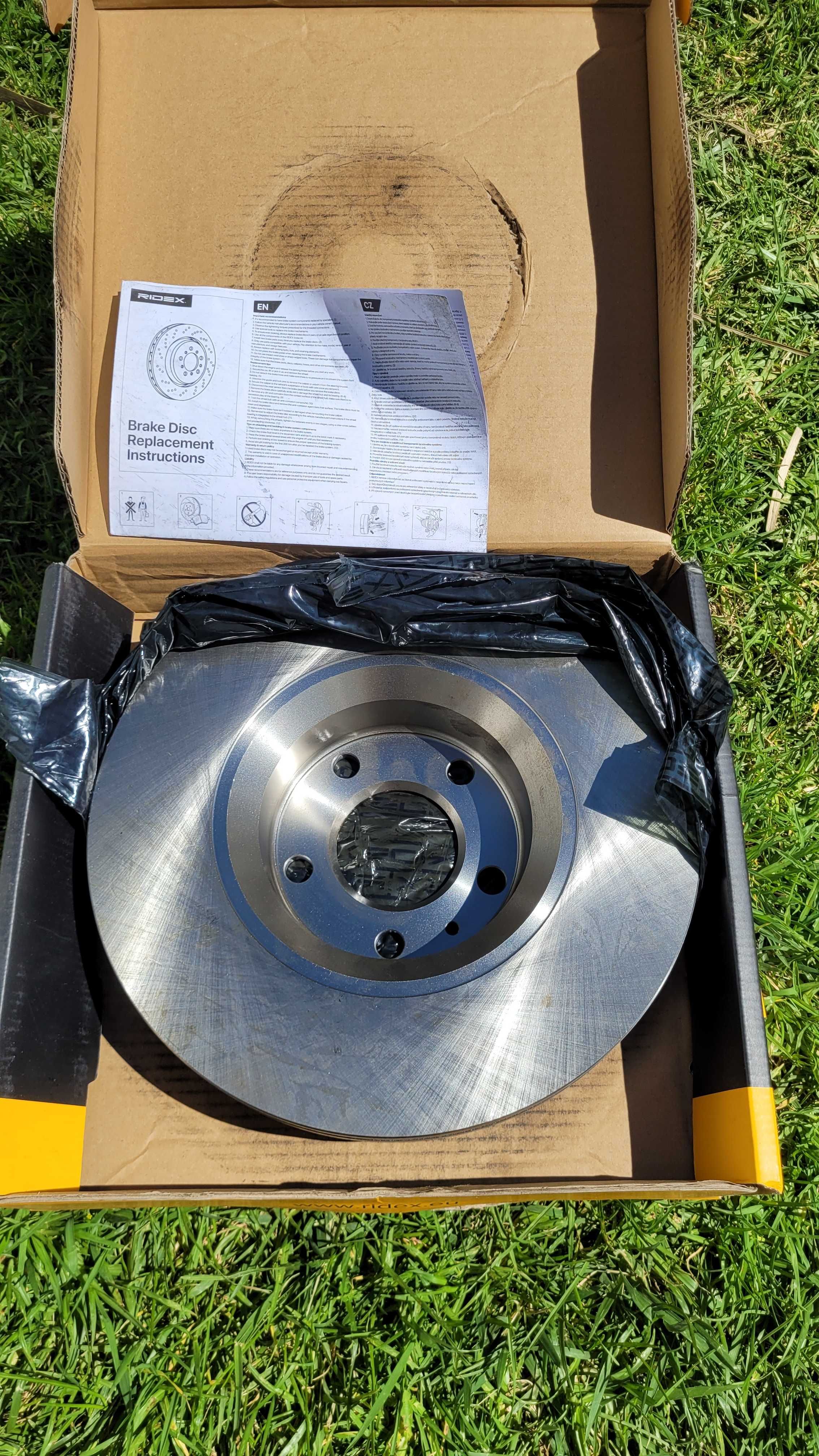 AUDI Kit discos ventilados e partilhas Travões Frente **NOVOS**