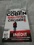 Identités croisées. Portes incluídos
