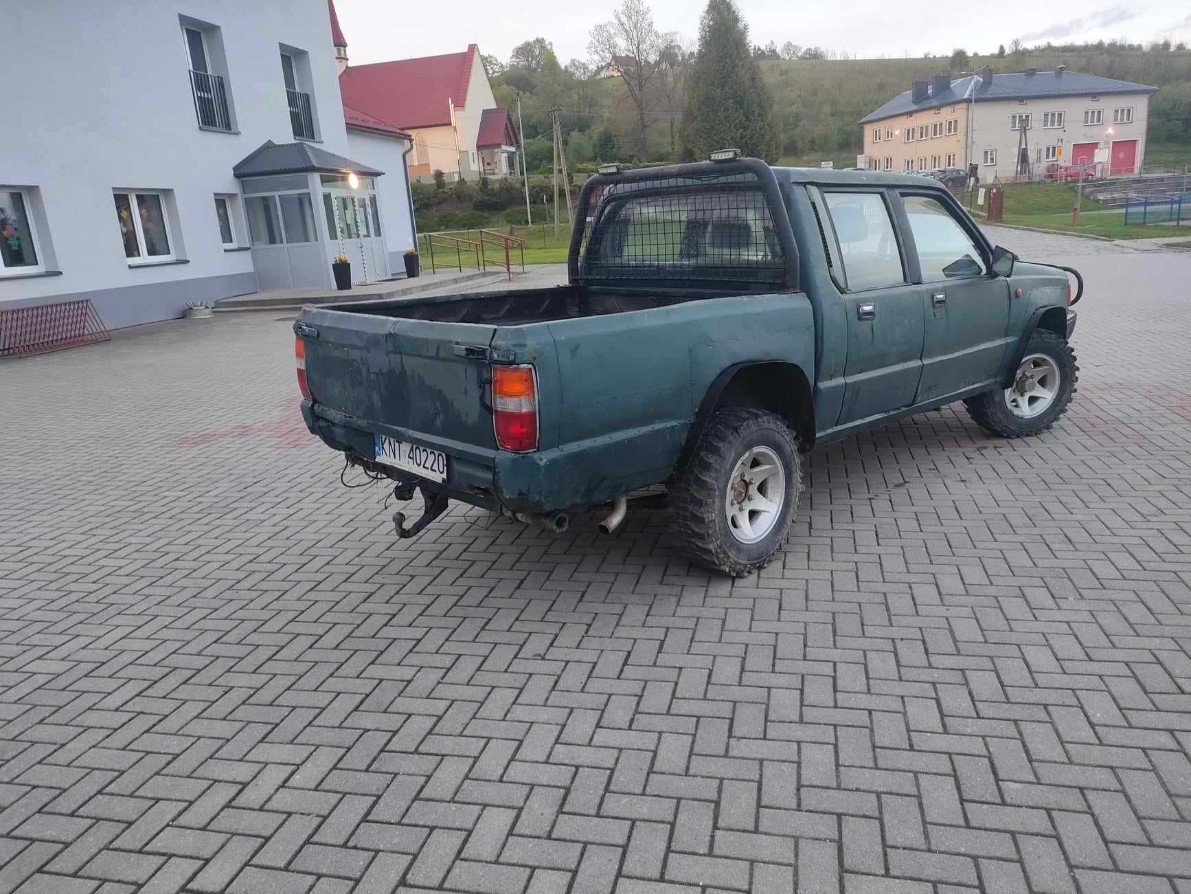 Mitsubishi L200 4x4 pickup 2.5 diesel