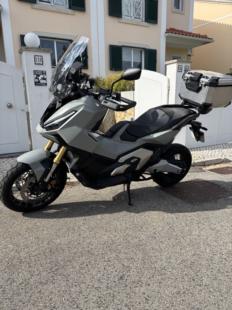 Honda X -ADV DCT ( Novo Modelo)