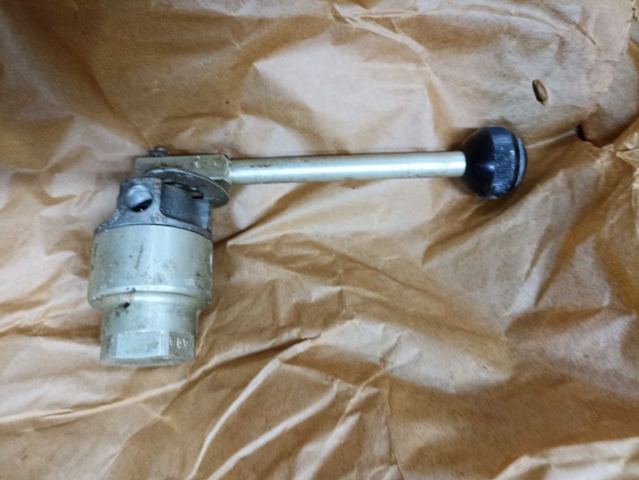 zawór przełącznik pneumatyczny SKOT T55 BWP BRDM2