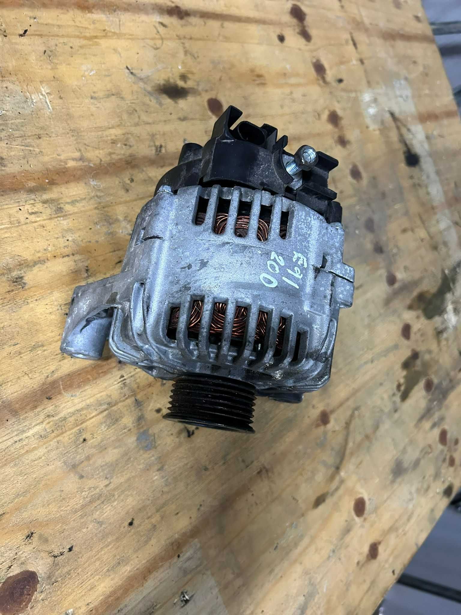 Bmw e91 e90 e87 320d 120d M47 Alternador