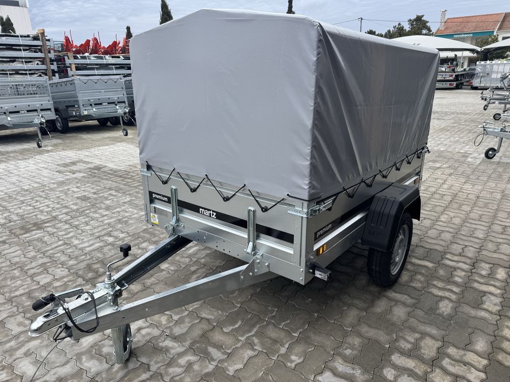 ATRELADO /REBOQUE MARTZ Premium 201 + lona de cobertura NOVO