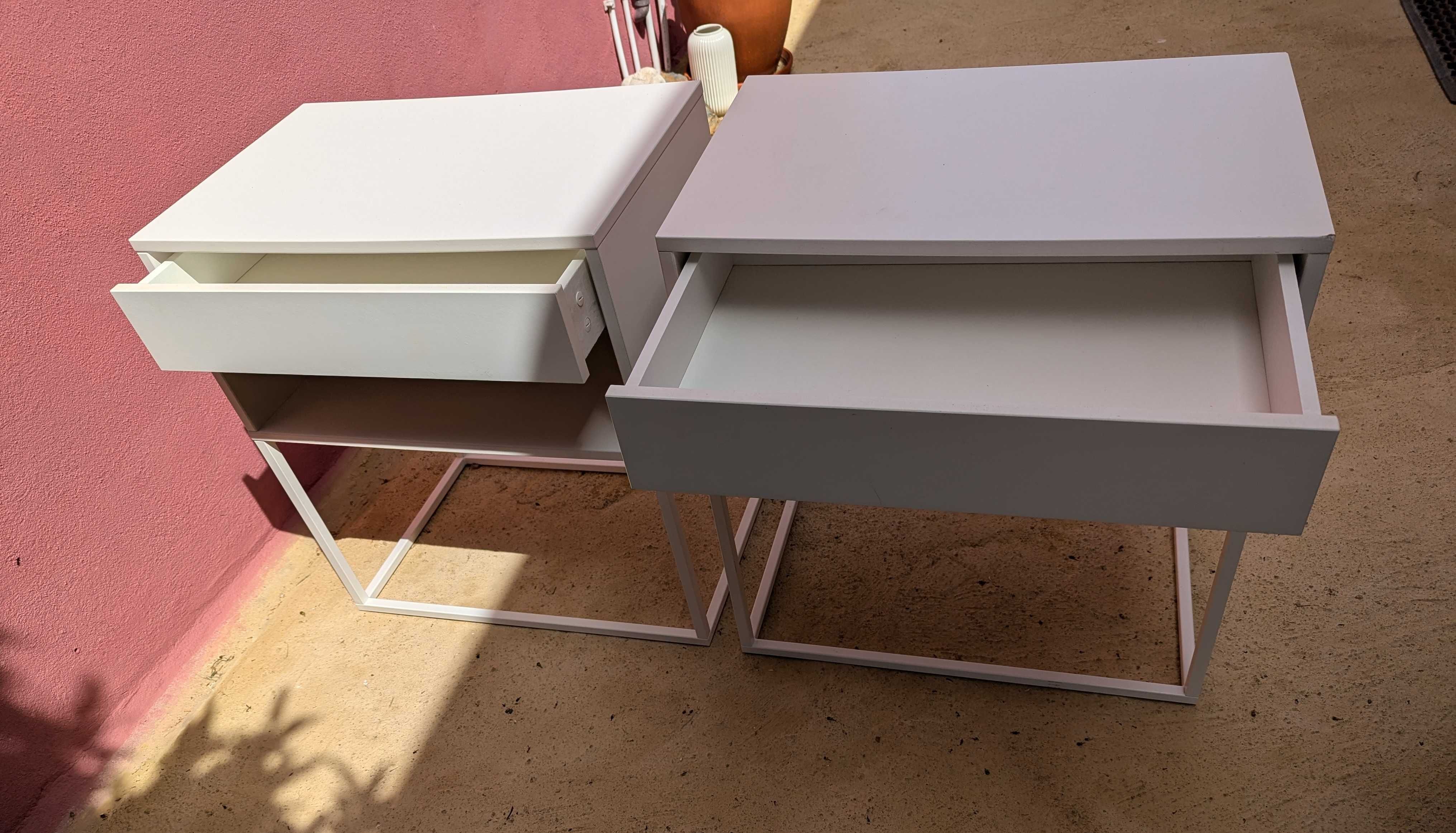 Cómodas Pequenas Brancos – 2 Unidades Disponíveis