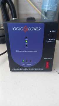 Стабілізатор напруги Logic Power LPH 1000RL