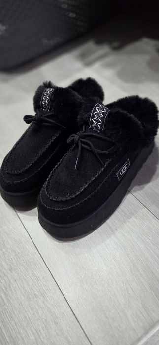 Czarne śniegowce rozm 39/40 Nowe z metka.