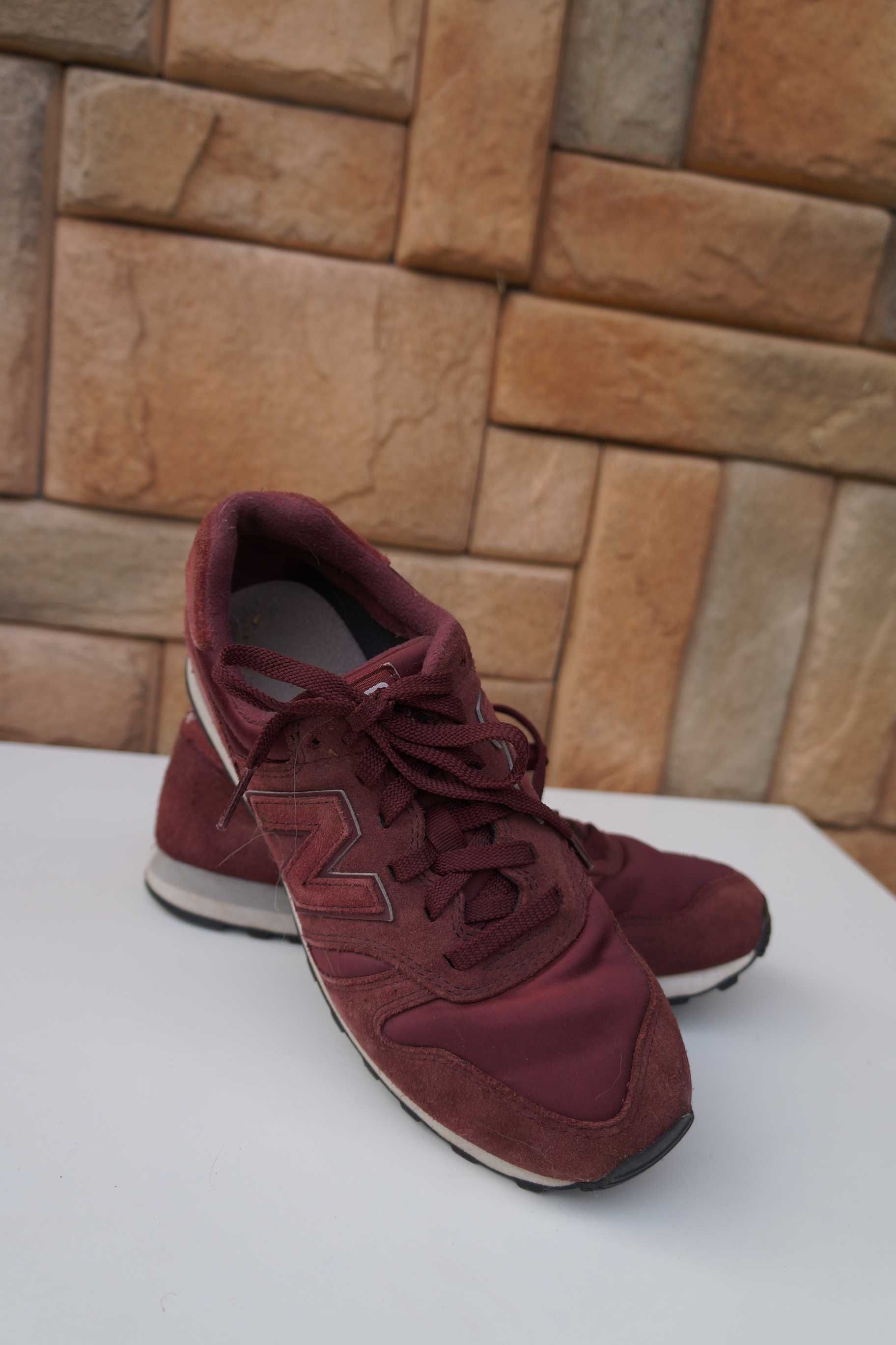 Buty New Balance - 38