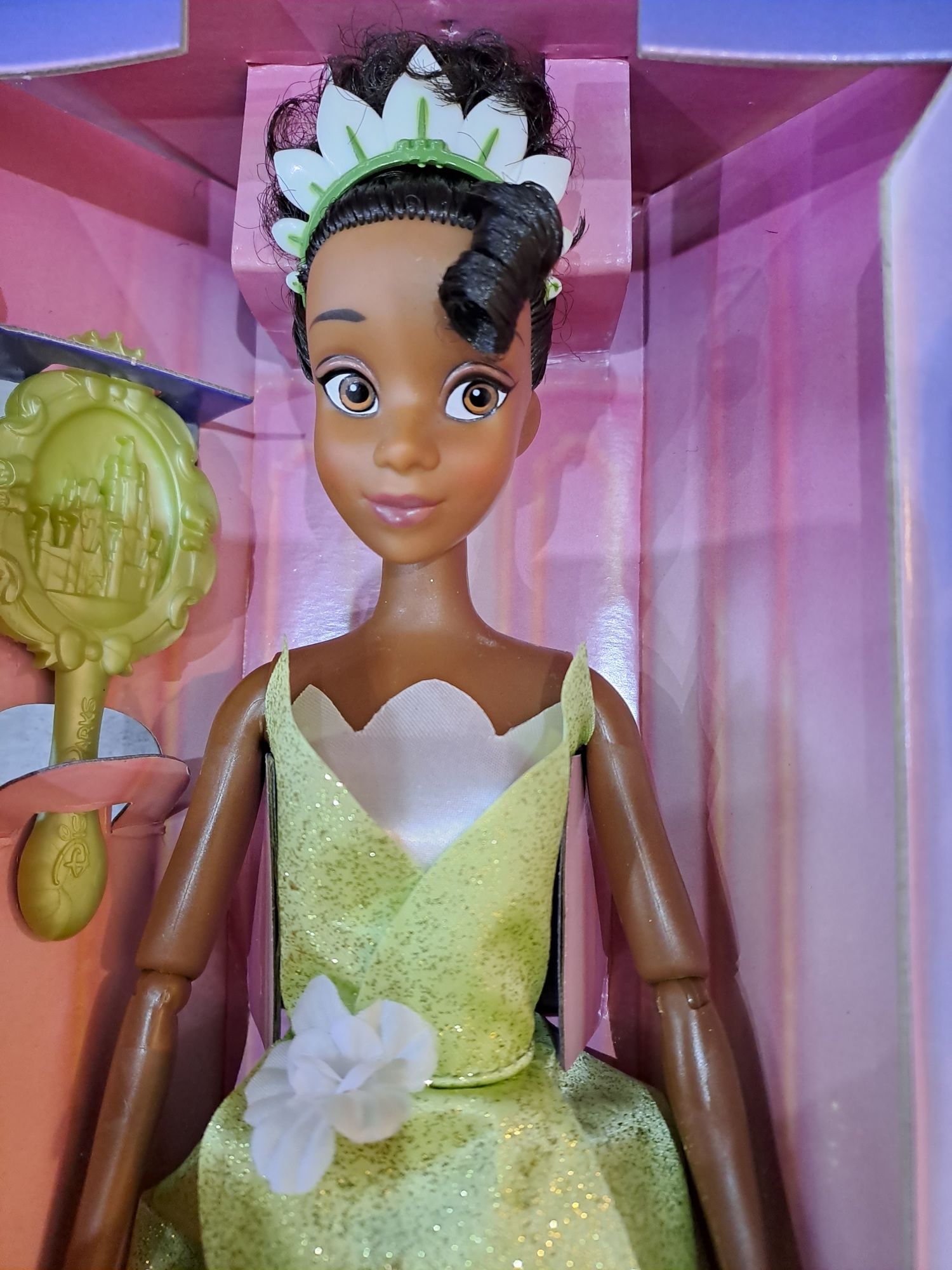 Disney store,  Księżniczka i żaba,  Tiana, Barbie