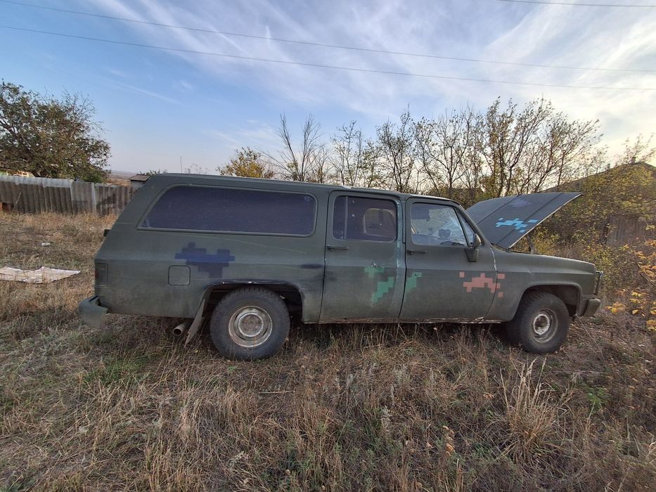 Продам шевроле субурбан