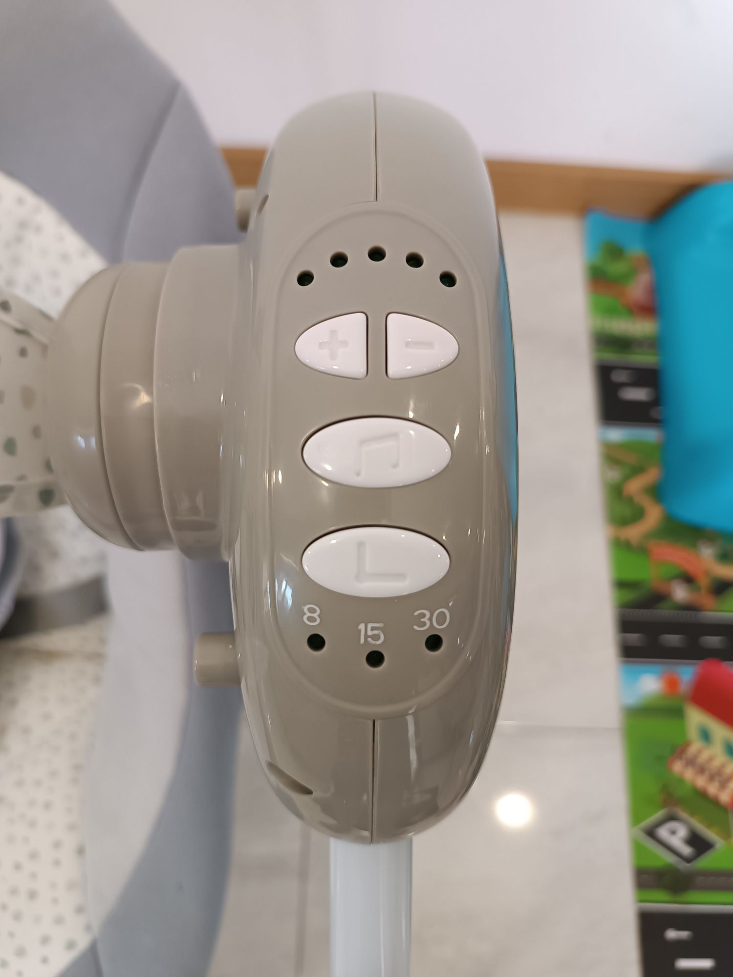 Espreguiçadeira elétrica da marca Chicco