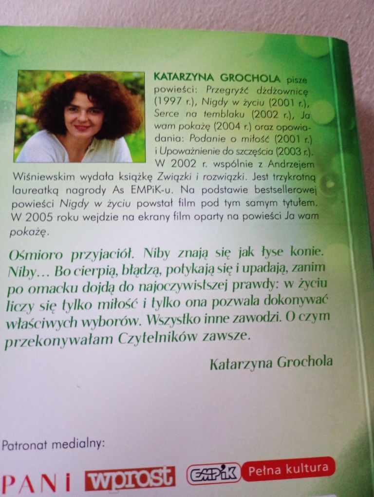 Zielone drzwi. Trzepot skrzydeł. Osobowość ćmy. Katarzyna Grochola.