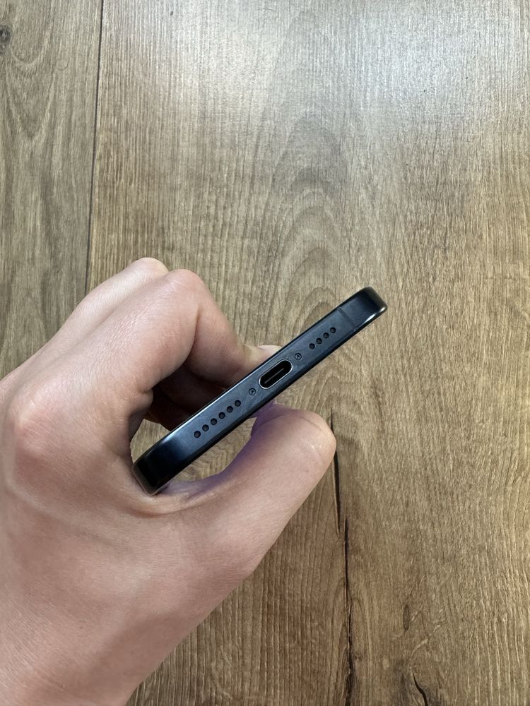 iPhone 15 Pro Max 256Gb Neverlock blue titanium физ сим карта