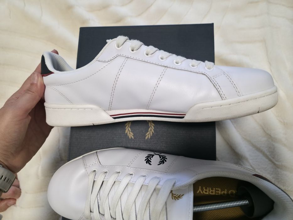 Sapatilhas Fred Perry tamanho 44