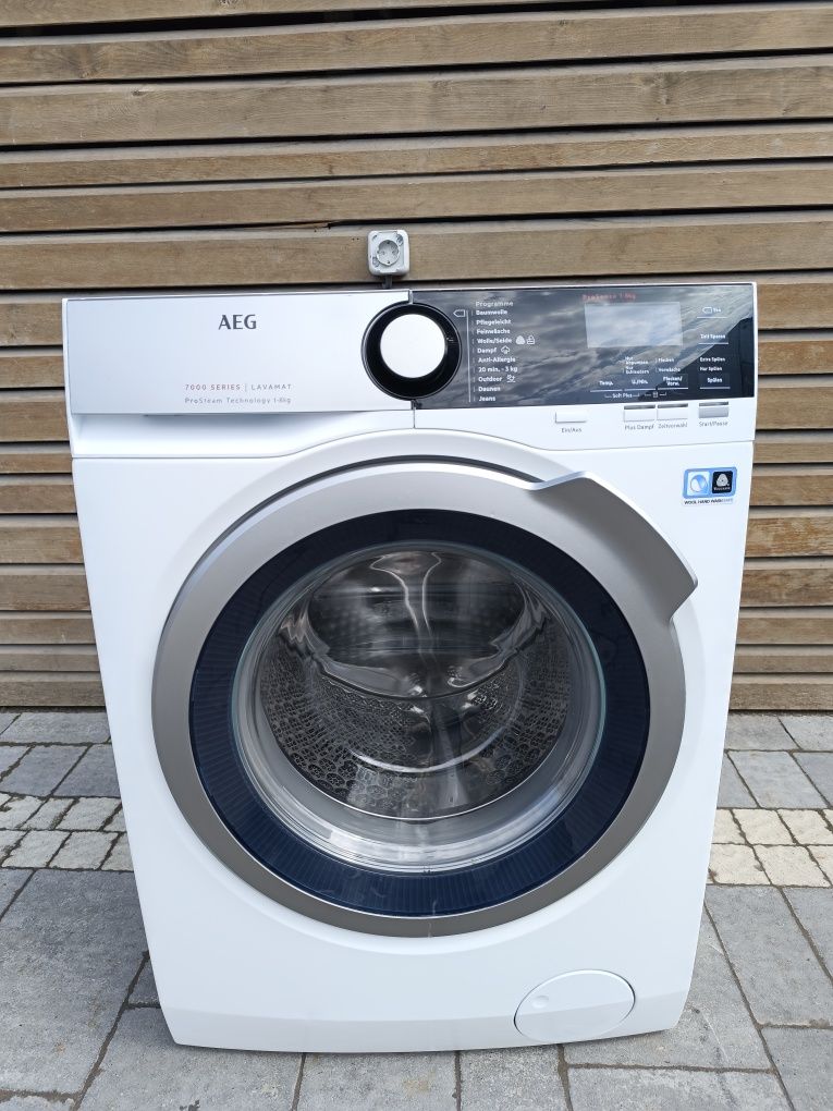 Пральна машина Aeg series 7000