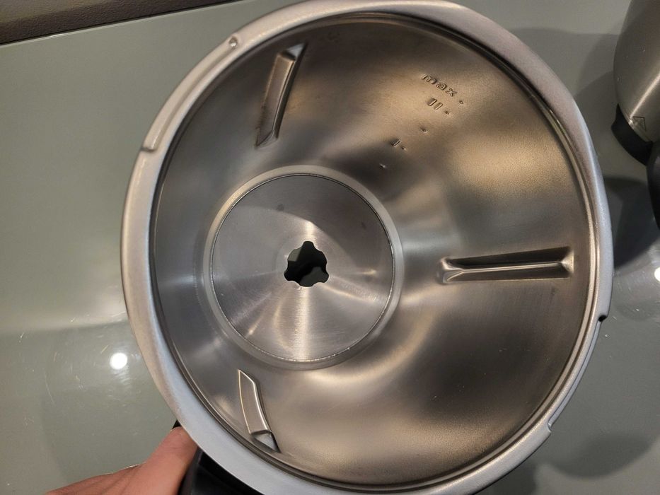 Thermomix TM6 Biały z dodatkowymi akcesoriami