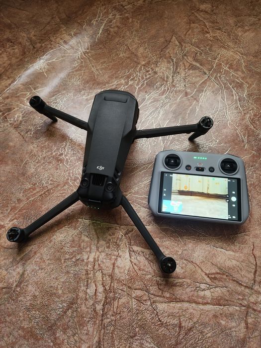 Дрон Dji mavic 3 pro