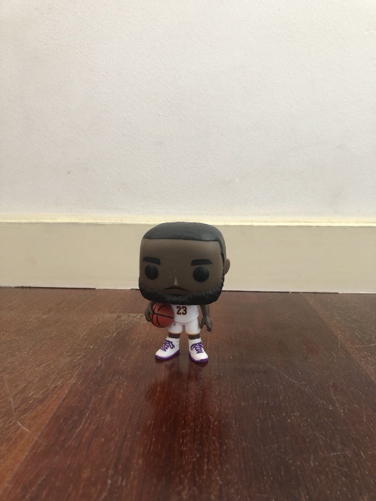 Funko Pop Lebron James