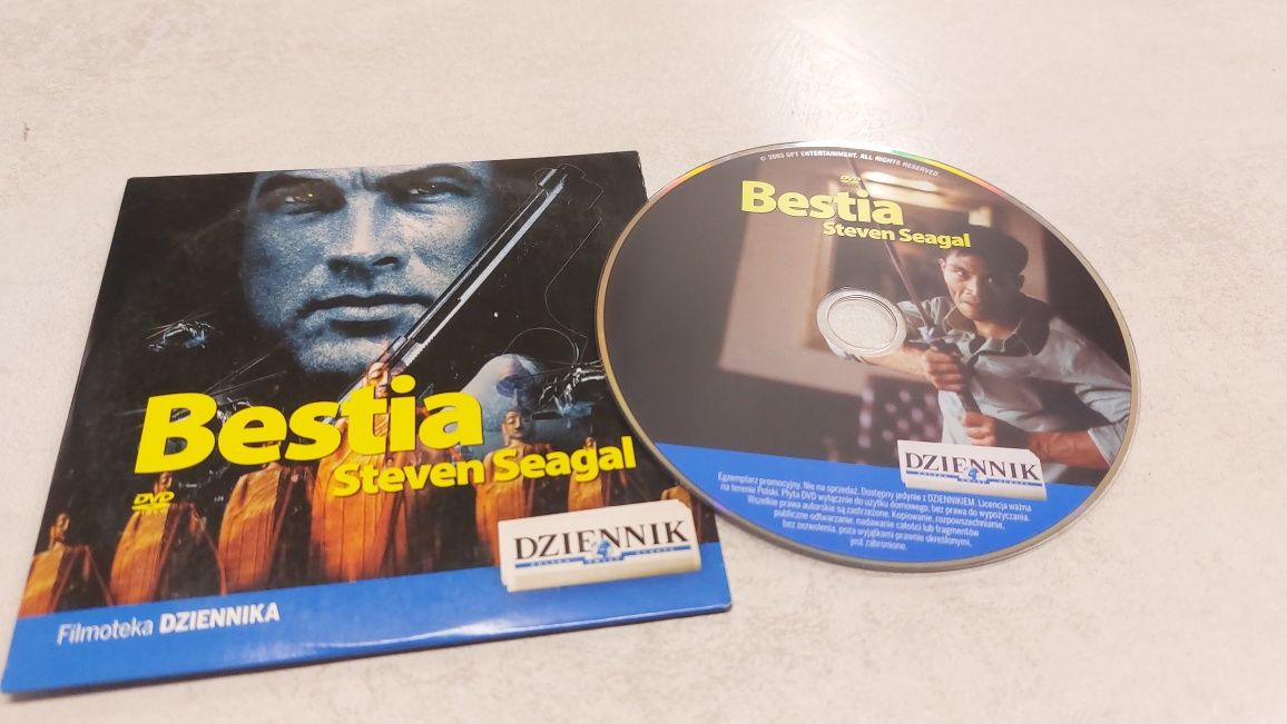 Bestia. Film dvd. Steven Seagal