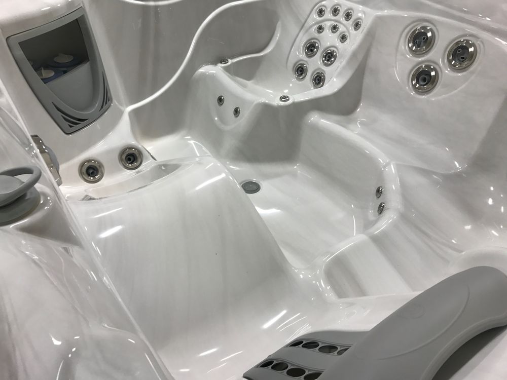 Jacuzzi ogrodowe HotSpring Envoy MotoMassage NOWA POKRYWA OKAZJA