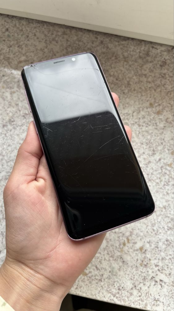 Продам Samsung Galaxy s9
