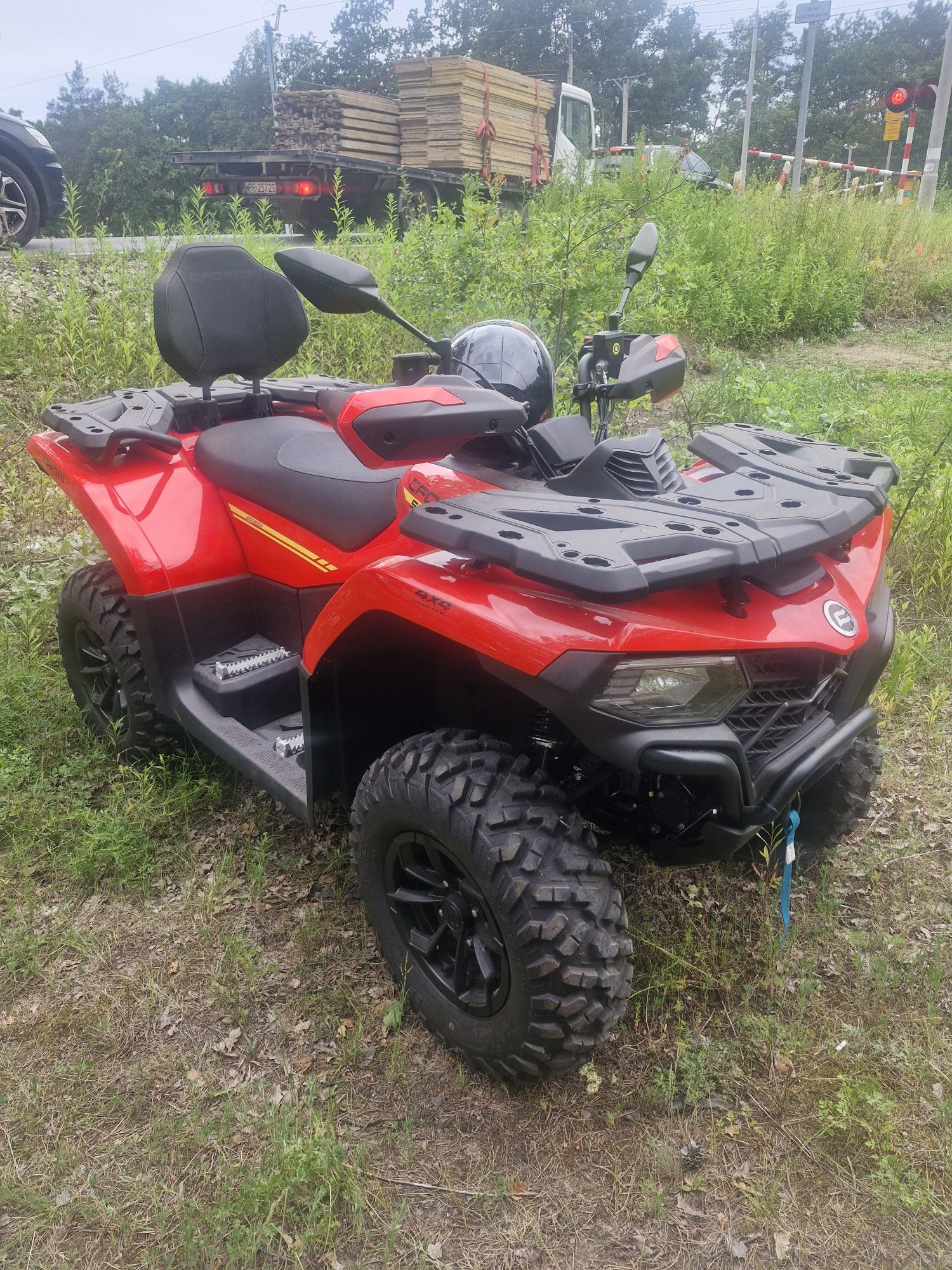 wypożyczalnia wynajem quadów KAT B CF MOTO 520 dowóz
cennik:
-1h 200 z
