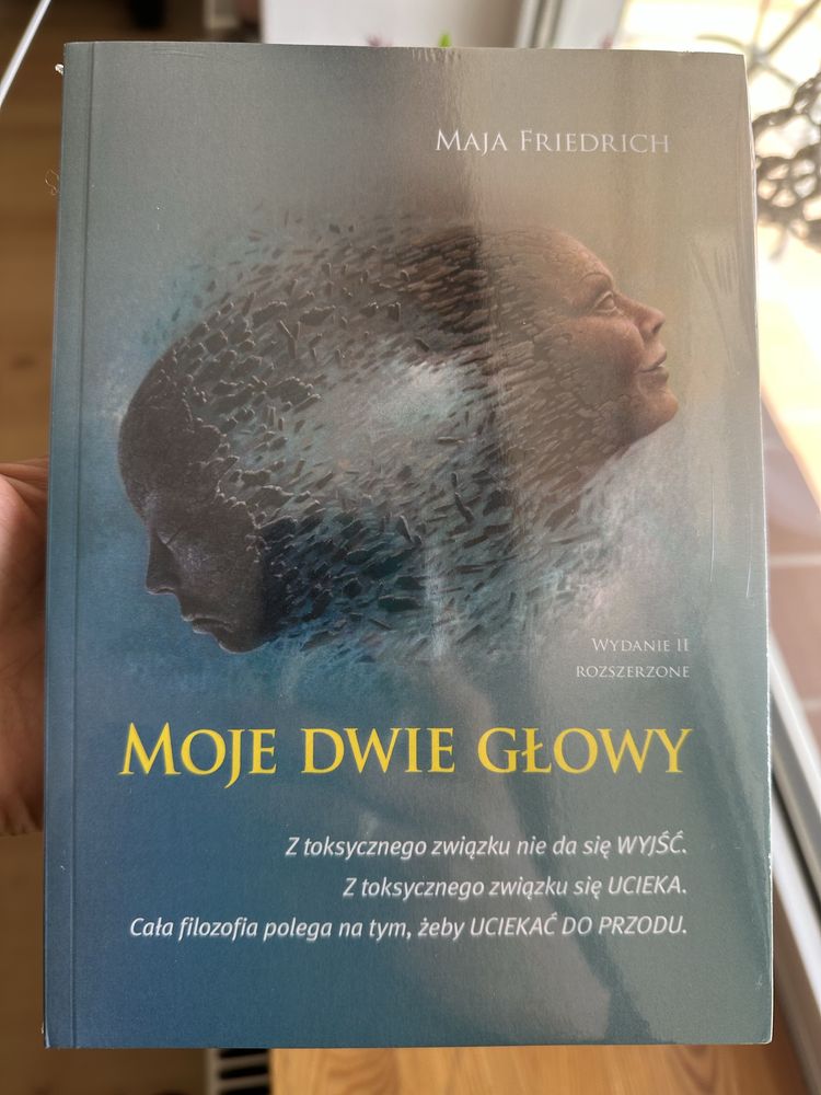 Moje dwie głowy, Maja Friedrich