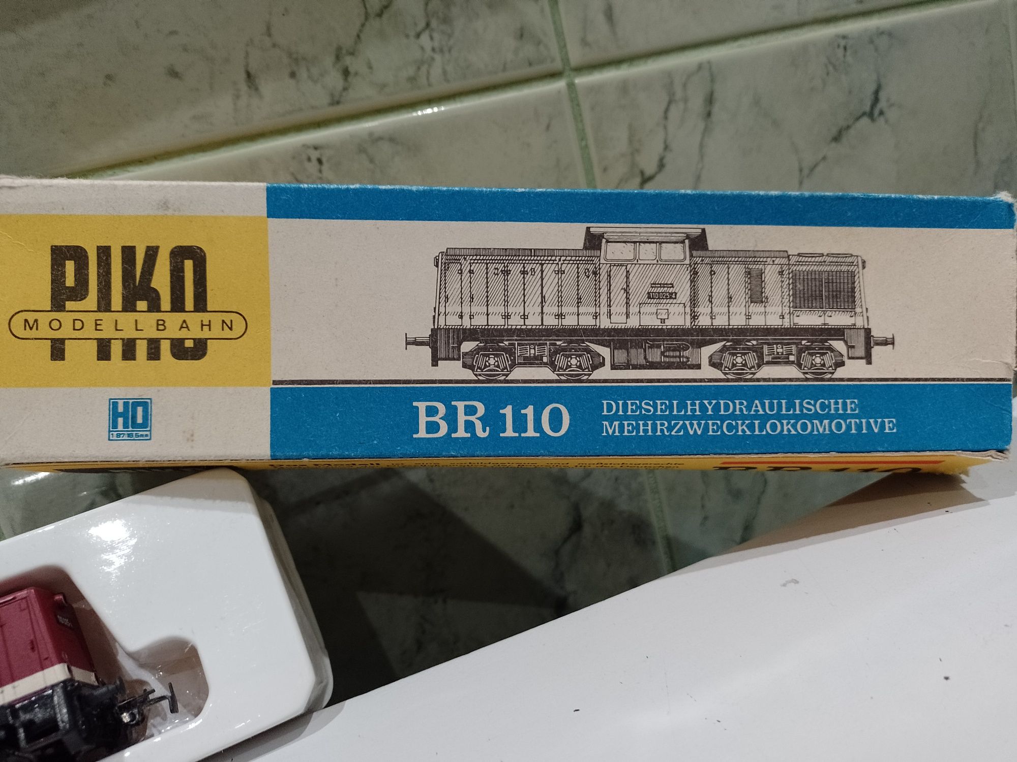 Lokomotywa Piko Br110 H0 1:87