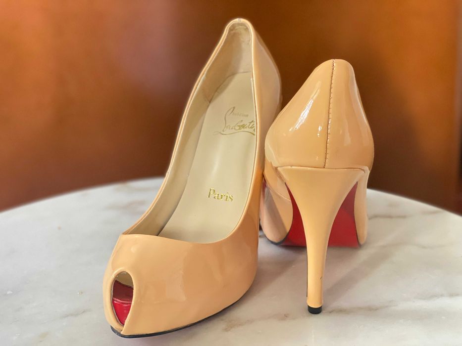 Sapatos Louboutin nº40 Lisboa