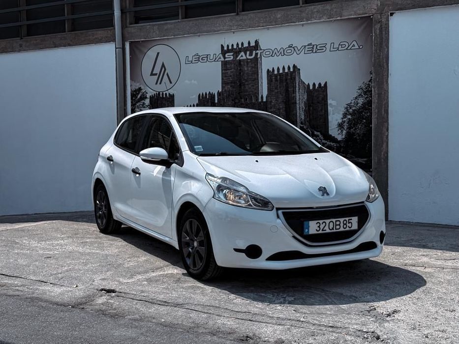 Peugeot 208  VAN