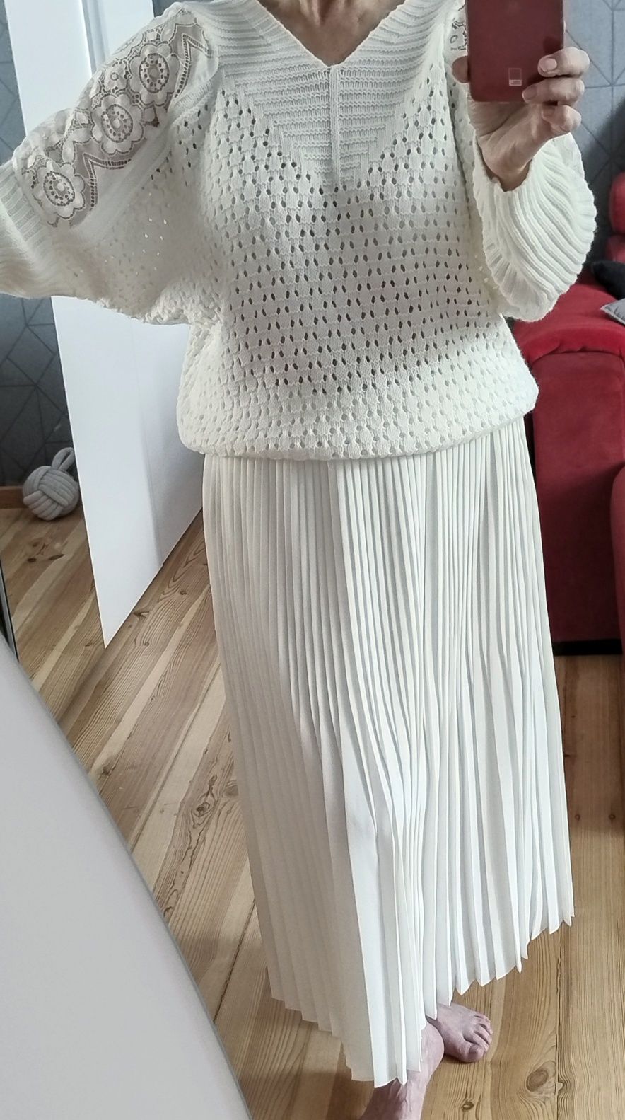 Sweter ażurowy z koronką, oversize