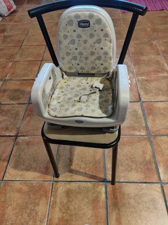 Cadeira de refeição Chicco portátil