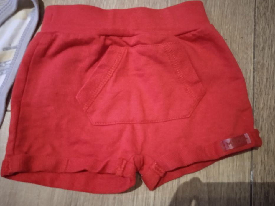 Komplet dla chłopczyka body + spodenki r.62, stan idealny, firma Mrofi