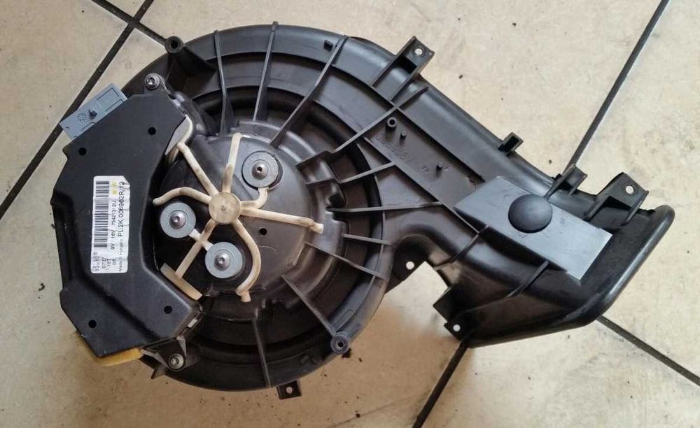 Dmuchawa wentylator rezystor Opel Vectra C Signum