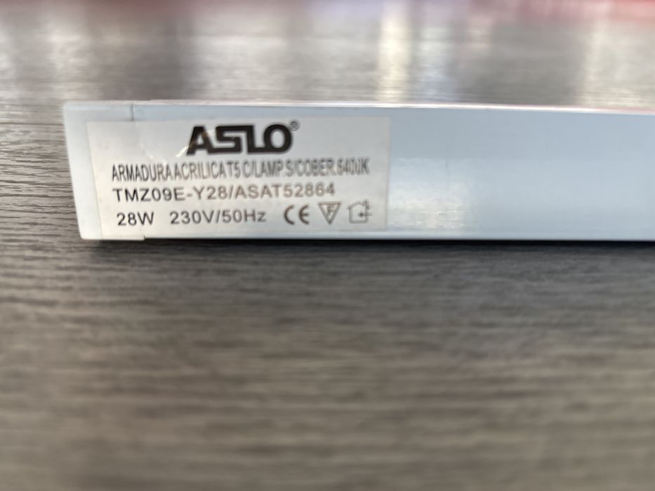 Armadura acrilica T5