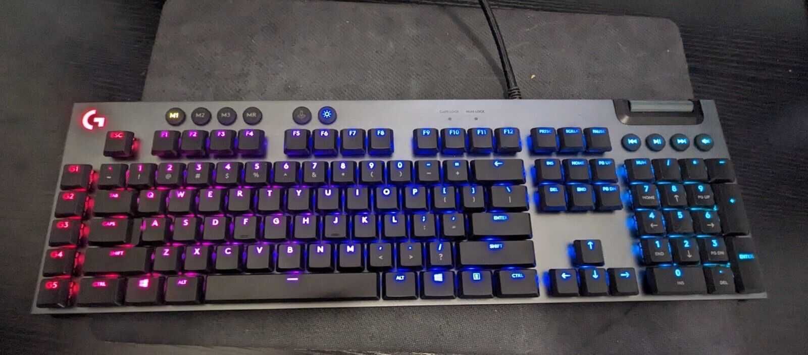 Клавіатура Logitech G815