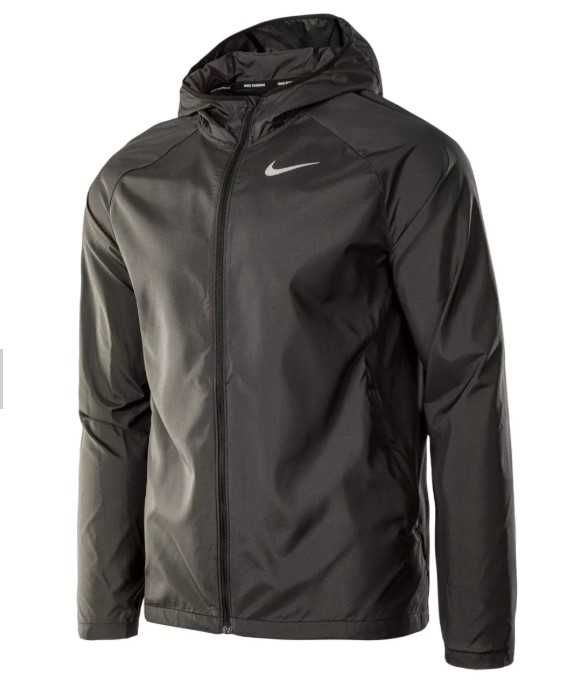 Вітровка чоловіча Nike Essential Running Hooded Black BV4870-010 (S)