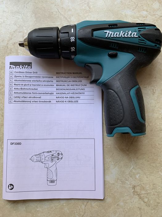 Makita  шуруповерт DF 330 10,8 V